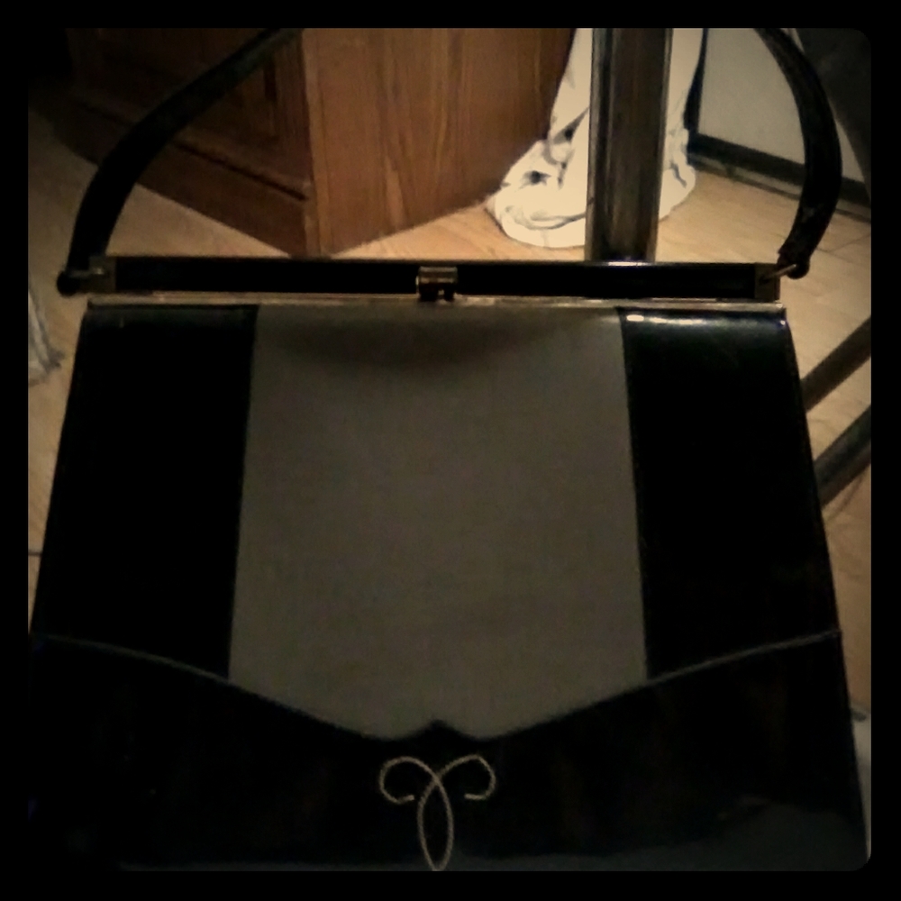 Life stride purse